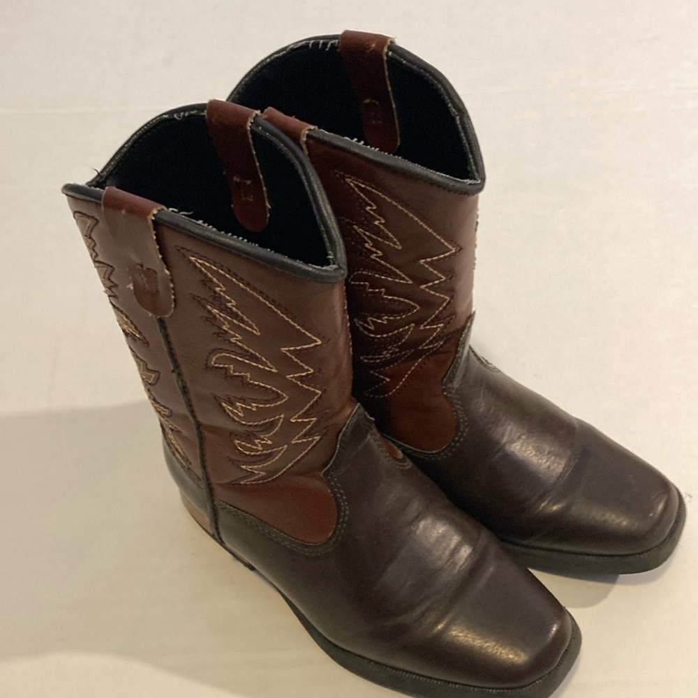 Cowboy boots toddler size 10 smart fit skid resistant brown